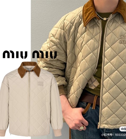 미우미우 24FW 로고 패치 퀄팅 자켓 -남여공용- (정품급)