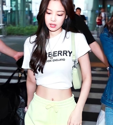 버버리 런던 잉글랜드 프린팅 반팔티